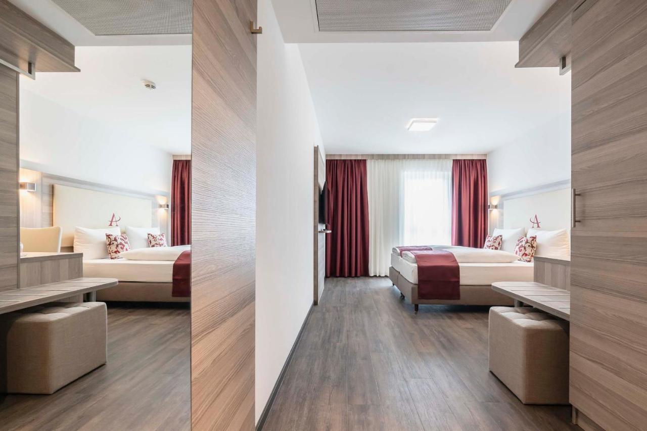Abasto Hotel Muenchen Feldmoching Екстериор снимка