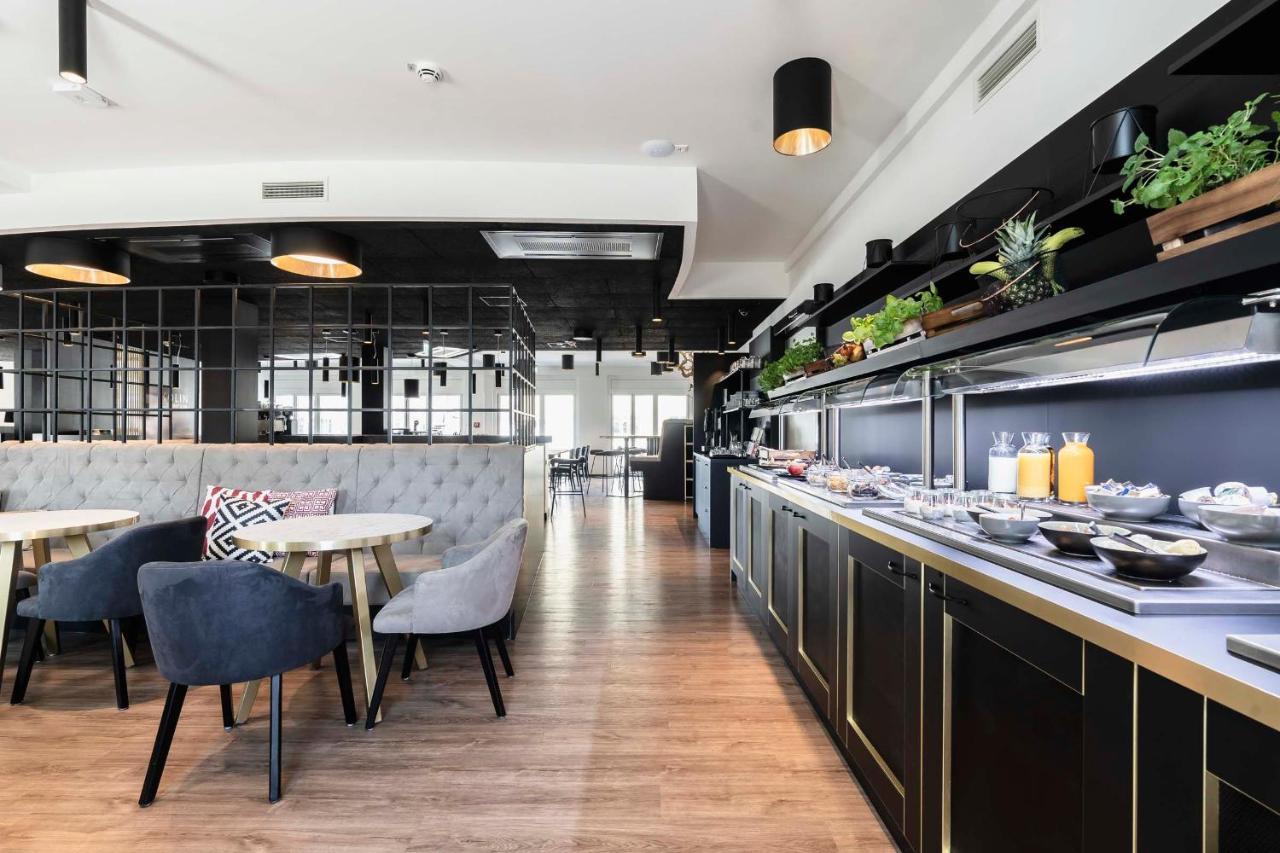 Abasto Hotel Muenchen Feldmoching Екстериор снимка
